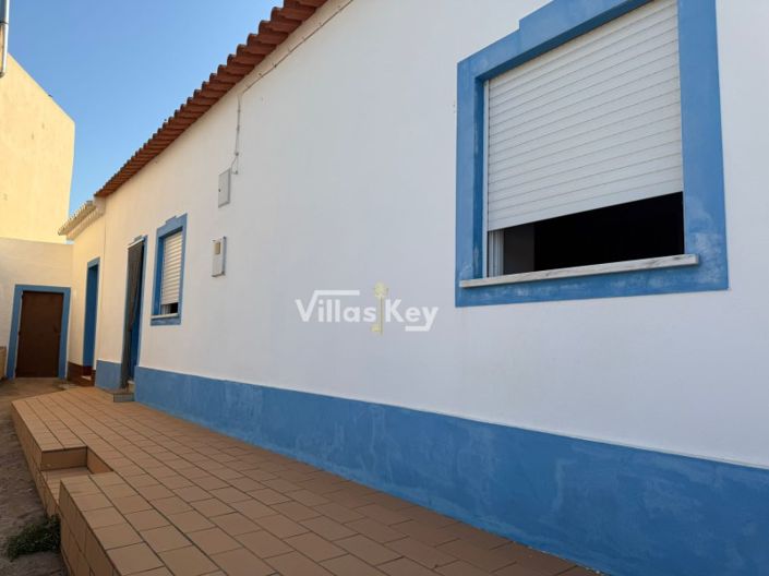 Image No.2-Maison de 5 chambres à vendre à Vila do Bispo