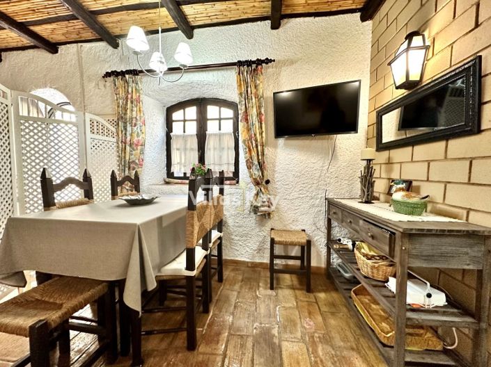 Image No.2-Maison de 3 chambres à vendre à Lagos