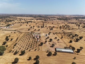 idb6a3a901-0000-0500-0000-000016eabf32