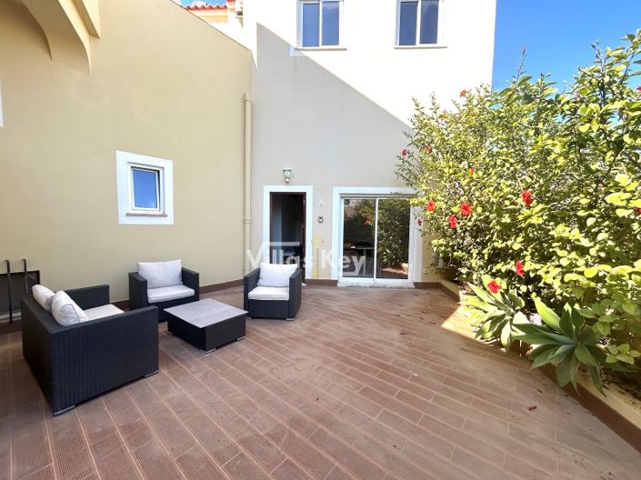 Image No.21-Maison de 7 chambres à vendre à Lagos