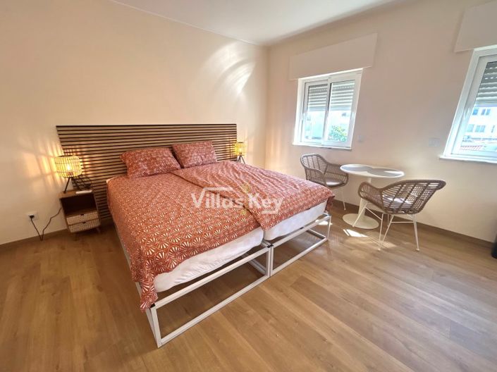 Image No.32-Maison de 7 chambres à vendre à Lagos