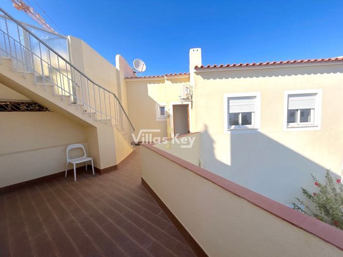 Image No.35-Maison de 7 chambres à vendre à Lagos