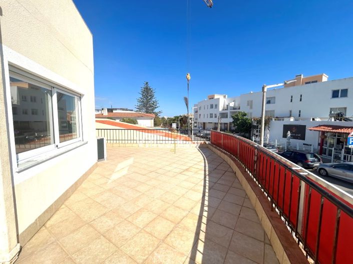 Image No.5-Maison de 7 chambres à vendre à Lagos