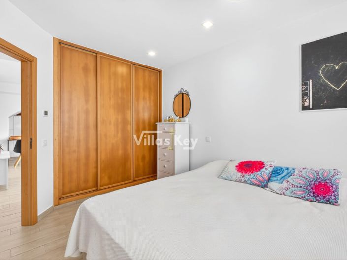 Image No.14-2 Bed Apartment for sale