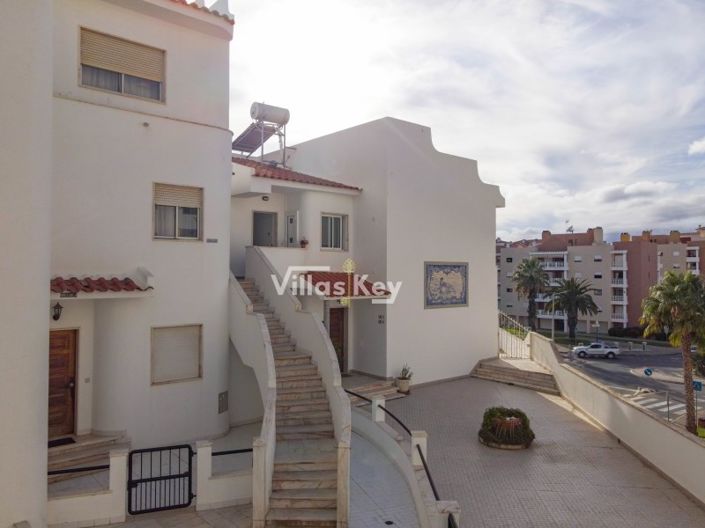 Image No.23-2 Bed Apartment for sale