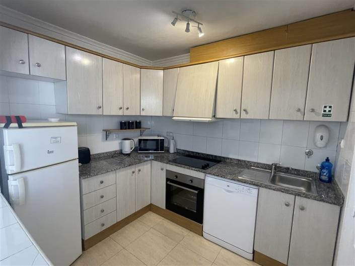 Image No.13-2 Bed Villa / Detached for sale