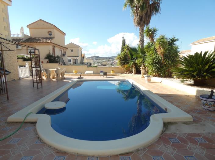 Image No.3-6 Bed Villa / Detached for sale