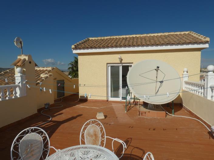 Image No.35-6 Bed Villa / Detached for sale