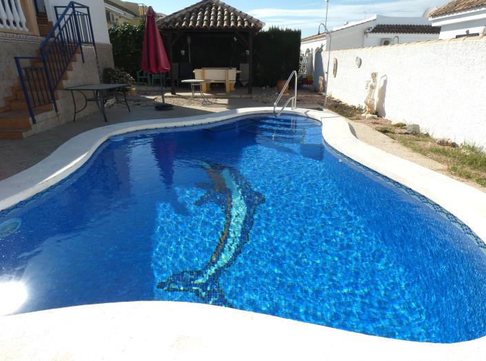 Image No.41-2 Bed Villa / Detached for sale