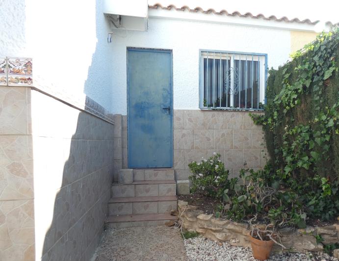 Image No.48-2 Bed Villa / Detached for sale