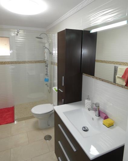 Image No.19-3 Bed Villa / Detached for sale