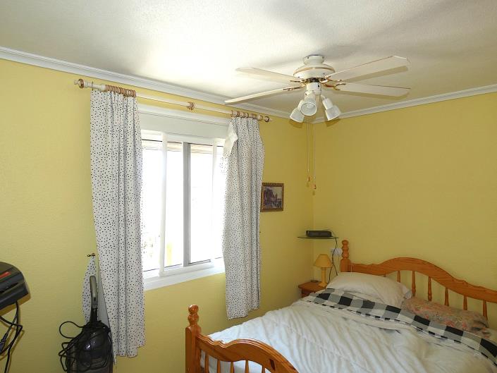 Image No.15-2 Bed Villa for sale