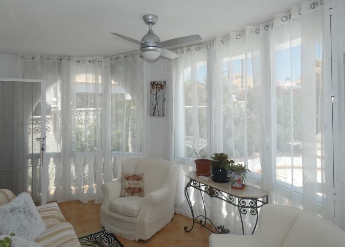 Image No.9-3 Bed Villa / Detached for sale