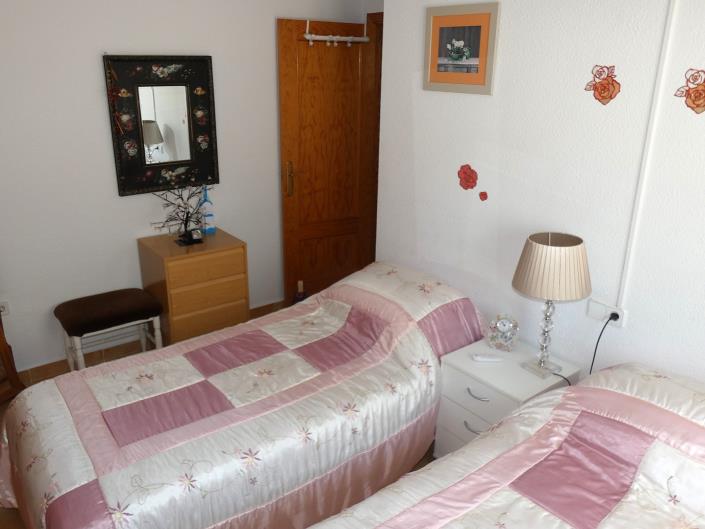 Image No.22-3 Bed Villa / Detached for sale