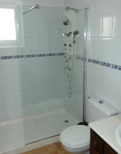 Image No.25-3 Bed Villa / Detached for sale