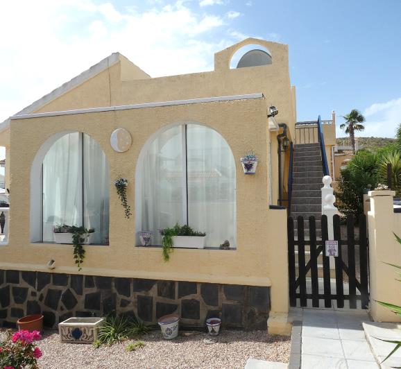 Image No.6-2 Bed Villa / Detached for sale