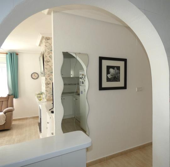 Image No.25-2 Bed Villa / Detached for sale