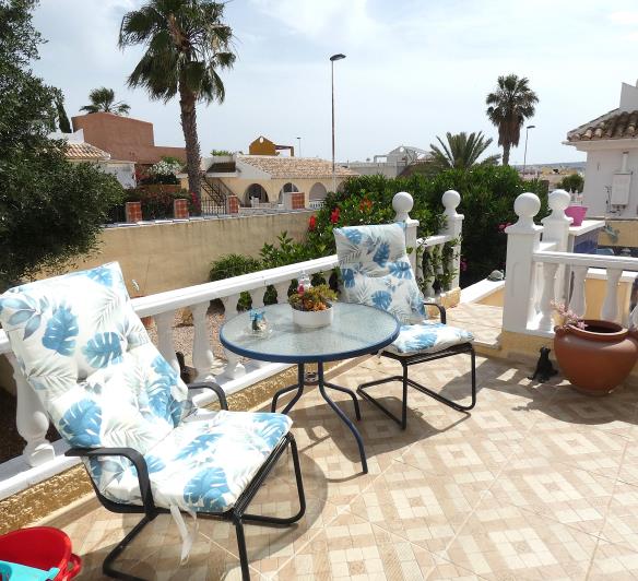 Image No.38-2 Bed Villa / Detached for sale