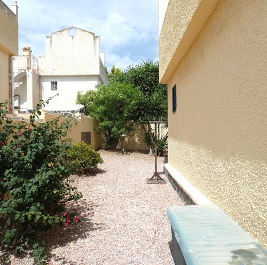 Image No.49-2 Bed Villa / Detached for sale