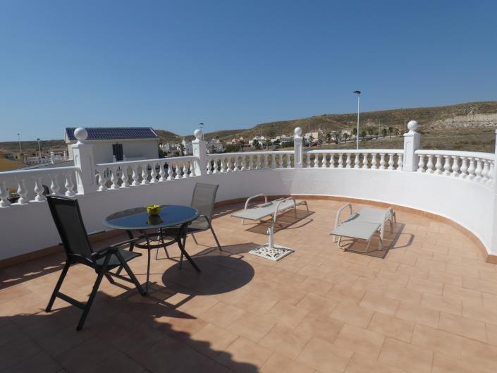 Image No.39-3 Bed Villa / Detached for sale