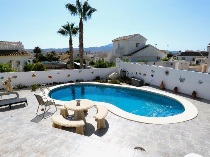 Image No.45-3 Bed Villa / Detached for sale