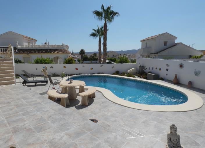 Image No.48-3 Bed Villa / Detached for sale