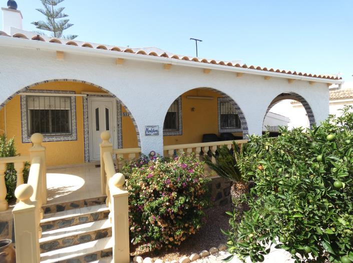 Image No.5-2 Bed Villa / Detached for sale