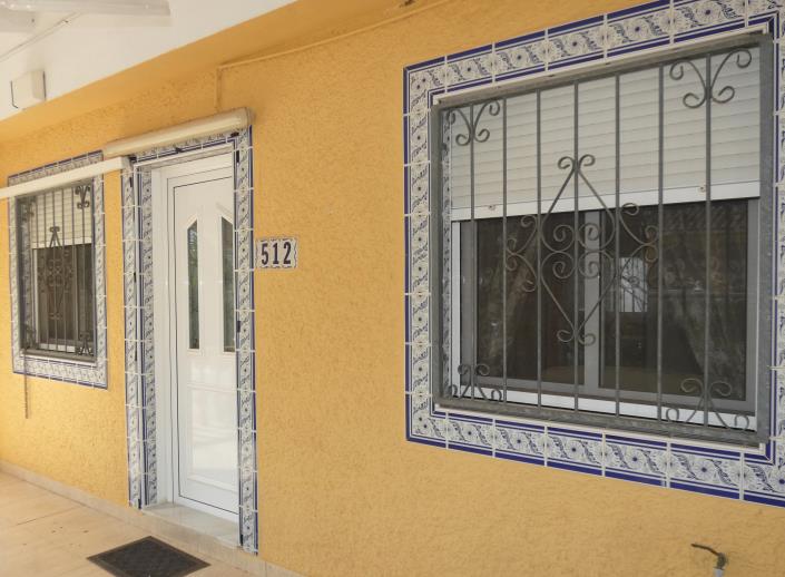 Image No.10-2 Bed Villa / Detached for sale