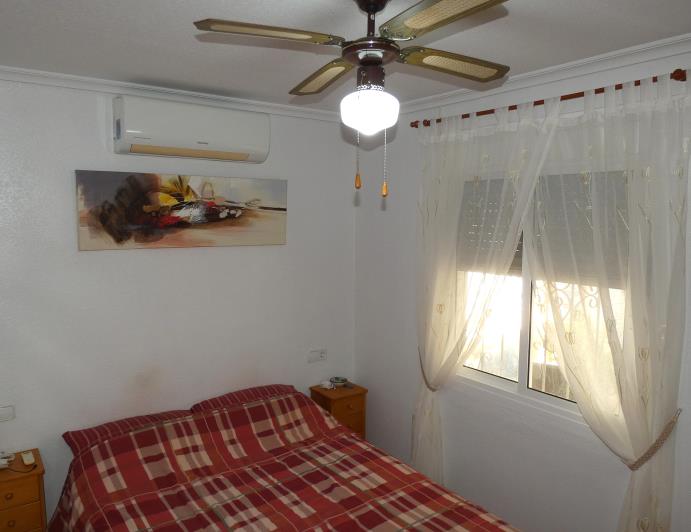 Image No.17-2 Bed Villa / Detached for sale