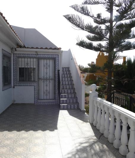 Image No.34-2 Bed Villa / Detached for sale