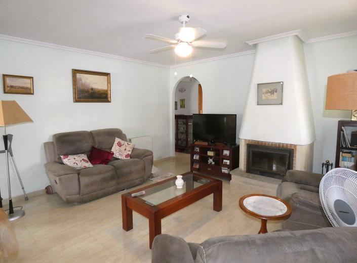 Image No.3-3 Bed Villa / Detached for sale