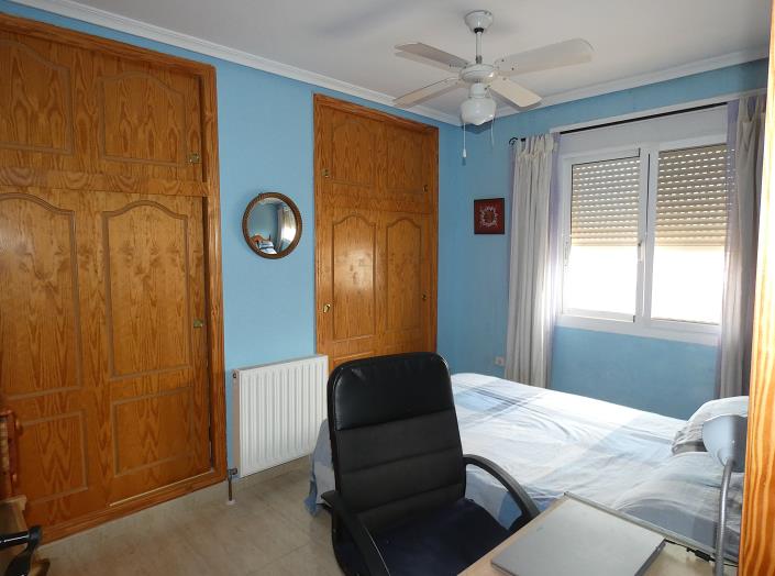 Image No.16-3 Bed Villa / Detached for sale