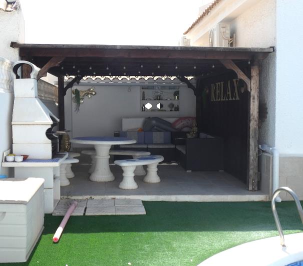 Image No.45-2 Bed Villa / Detached for sale