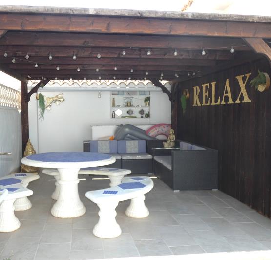 Image No.46-2 Bed Villa / Detached for sale