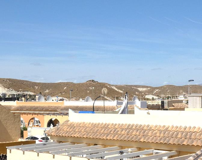 Image No.49-3 Bed Semi-Detached for sale