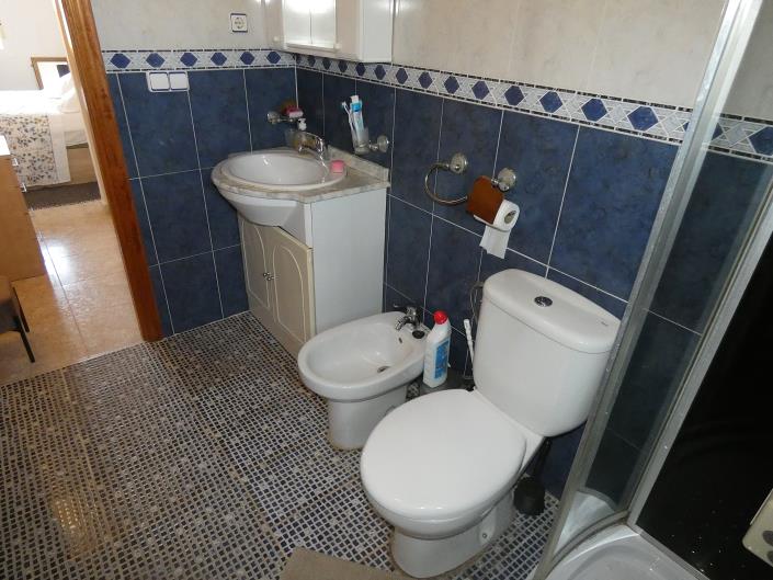 Image No.16-4 Bed Villa / Detached for sale