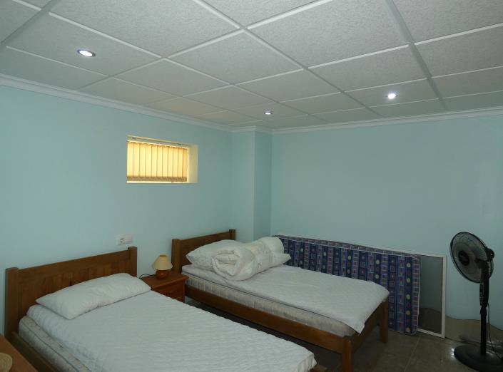 Image No.48-5 Bed Villa / Detached for sale