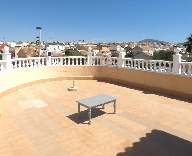 Image No.37-3 Bed Villa / Detached for sale