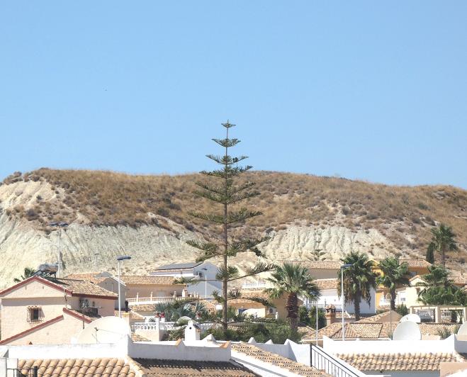 Image No.41-3 Bed Villa / Detached for sale