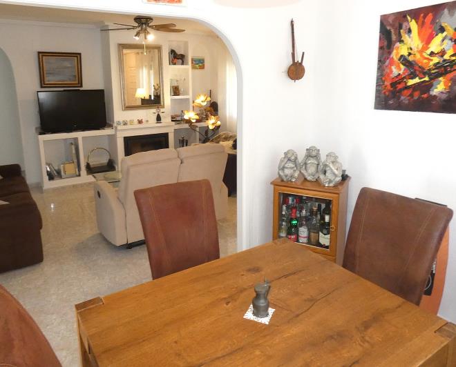 Image No.46-3 Bed Villa / Detached for sale