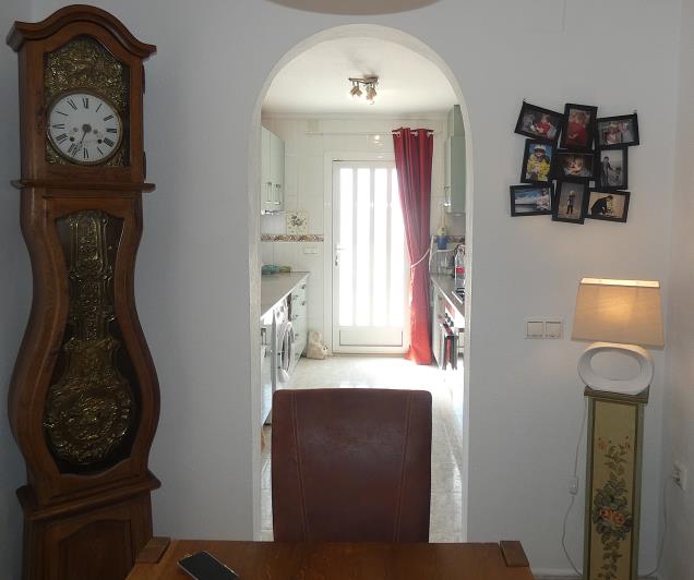 Image No.47-3 Bed Villa / Detached for sale