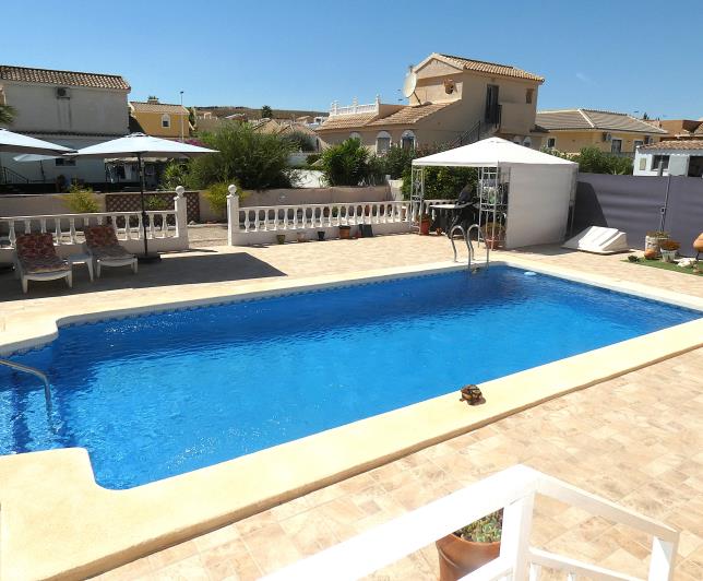 Image No.53-3 Bed Villa / Detached for sale