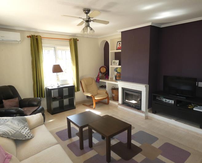 Image No.12-2 Bed Villa / Detached for sale