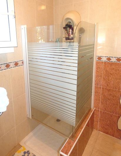 Image No.34-2 Bed Villa / Detached for sale