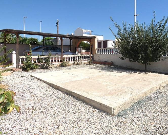 Image No.50-2 Bed Villa / Detached for sale