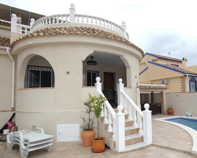 Image No.6-3 Bed Villa / Detached for sale