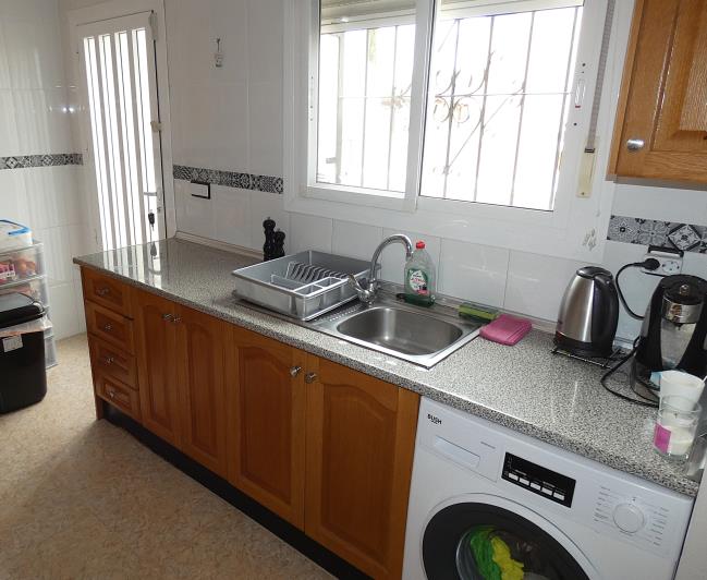 Image No.38-3 Bed Villa / Detached for sale