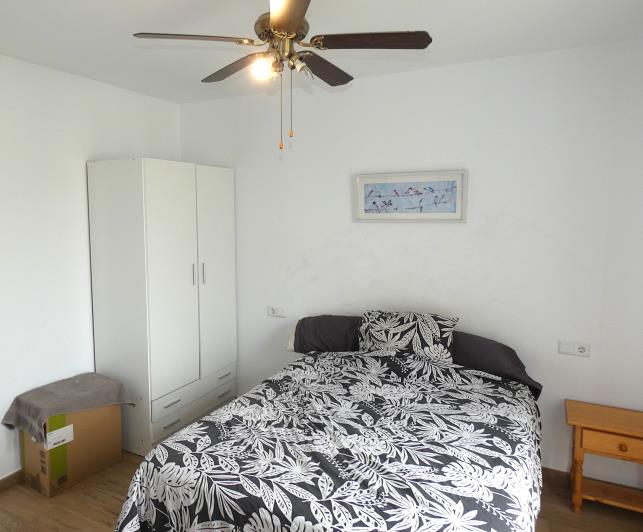 Image No.41-3 Bed Villa / Detached for sale