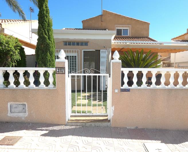 Image No.5-3 Bed Villa / Detached for sale