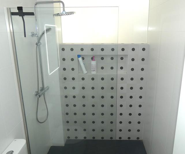 Image No.17-3 Bed Villa / Detached for sale